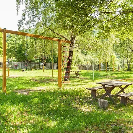 Дом отдыха Villaggio Anemone Fragolina *